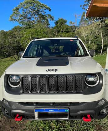 JEEP RENEGADE 2.0 16V TURBO DIESEL TRAILHAWK 4P 4X4 AUTOMÁTICO JEEP RENEGADE 2.0 16V TURBO DIESEL TRAILHAWK 4P 4X4 AUTOMÁTICO